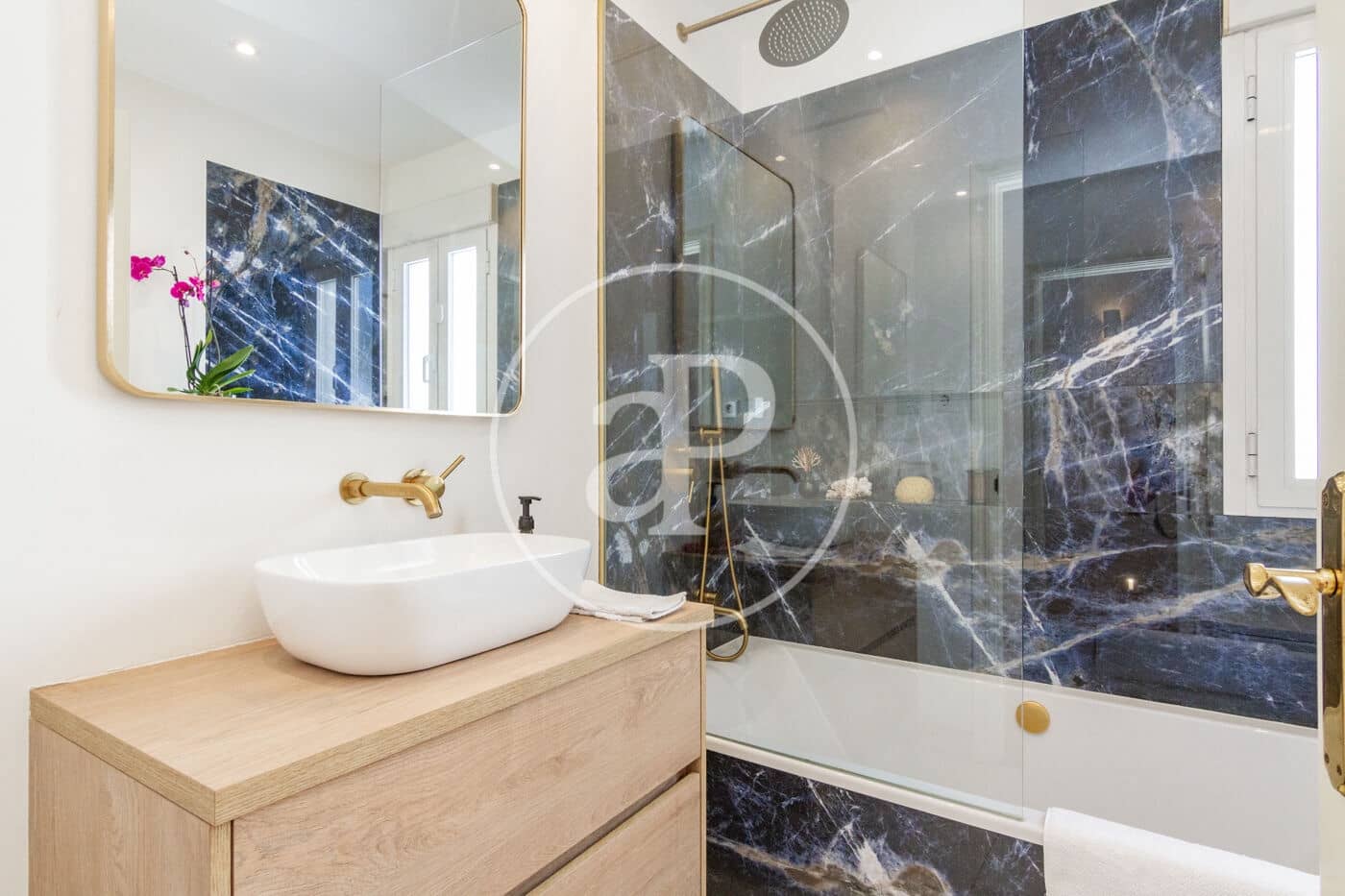 4 Zimmer Apartment zu verkaufen in Madrid Stadt - 1.870.000 € (Ref: 8905654)