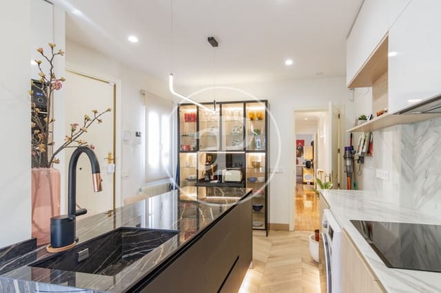 4 Zimmer Apartment zu verkaufen in Jerónimos, Madrid Stadt - 1.870.000 € (Ref: 8905654)