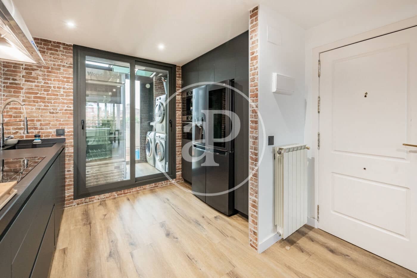 2 soveværelse Penthouse til salg i Madrid by med swimmingpool - € 899.000 (Ref: 8905655)