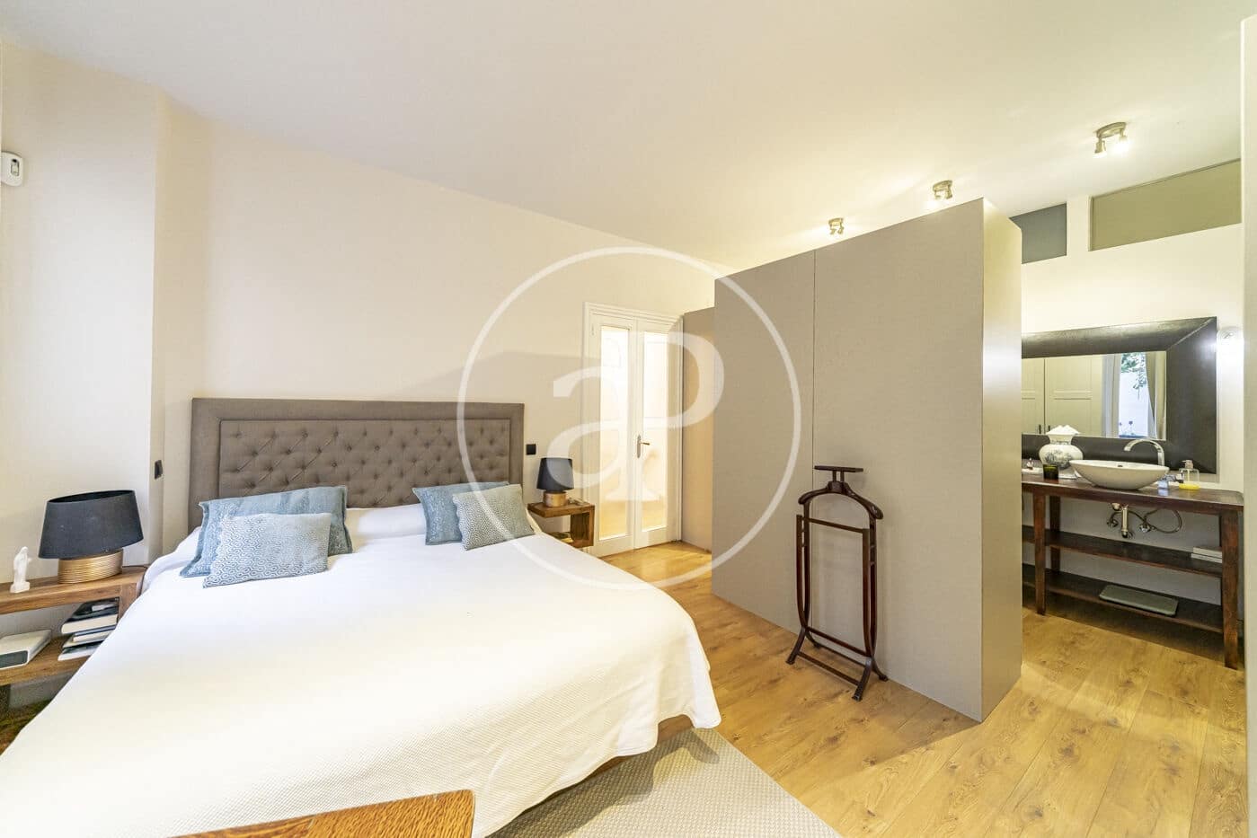 5 bedroom Apartment for rent in Madrid city - € 8,000 (Ref: 8907715)