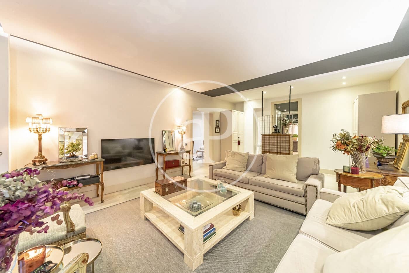 5 bedroom Apartment for rent in Madrid city - € 8,000 (Ref: 8907715)