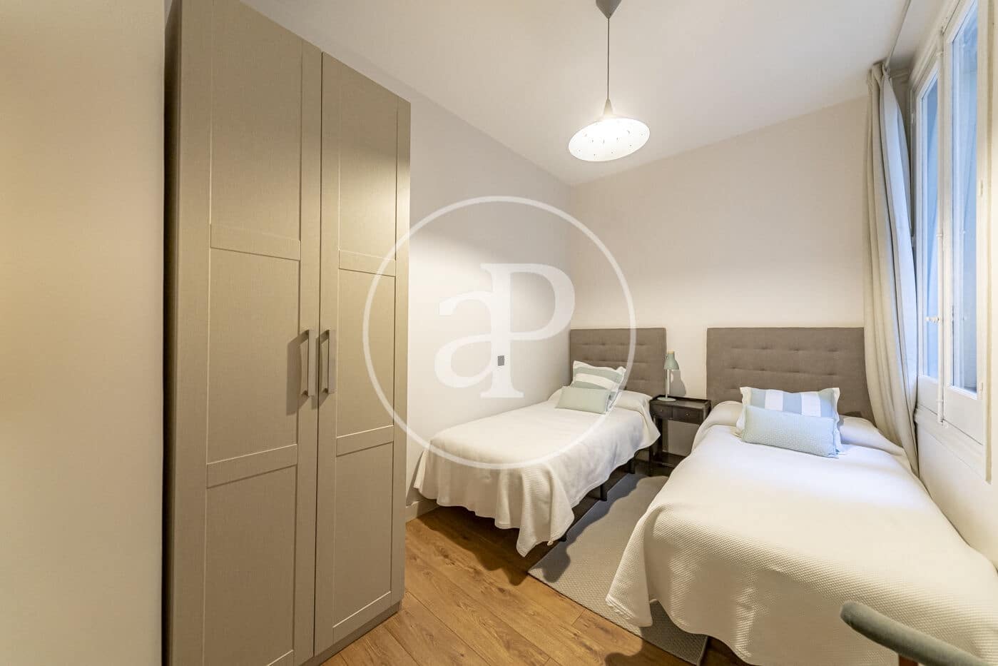 5 bedroom Apartment for rent in Madrid city - € 8,000 (Ref: 8907715)