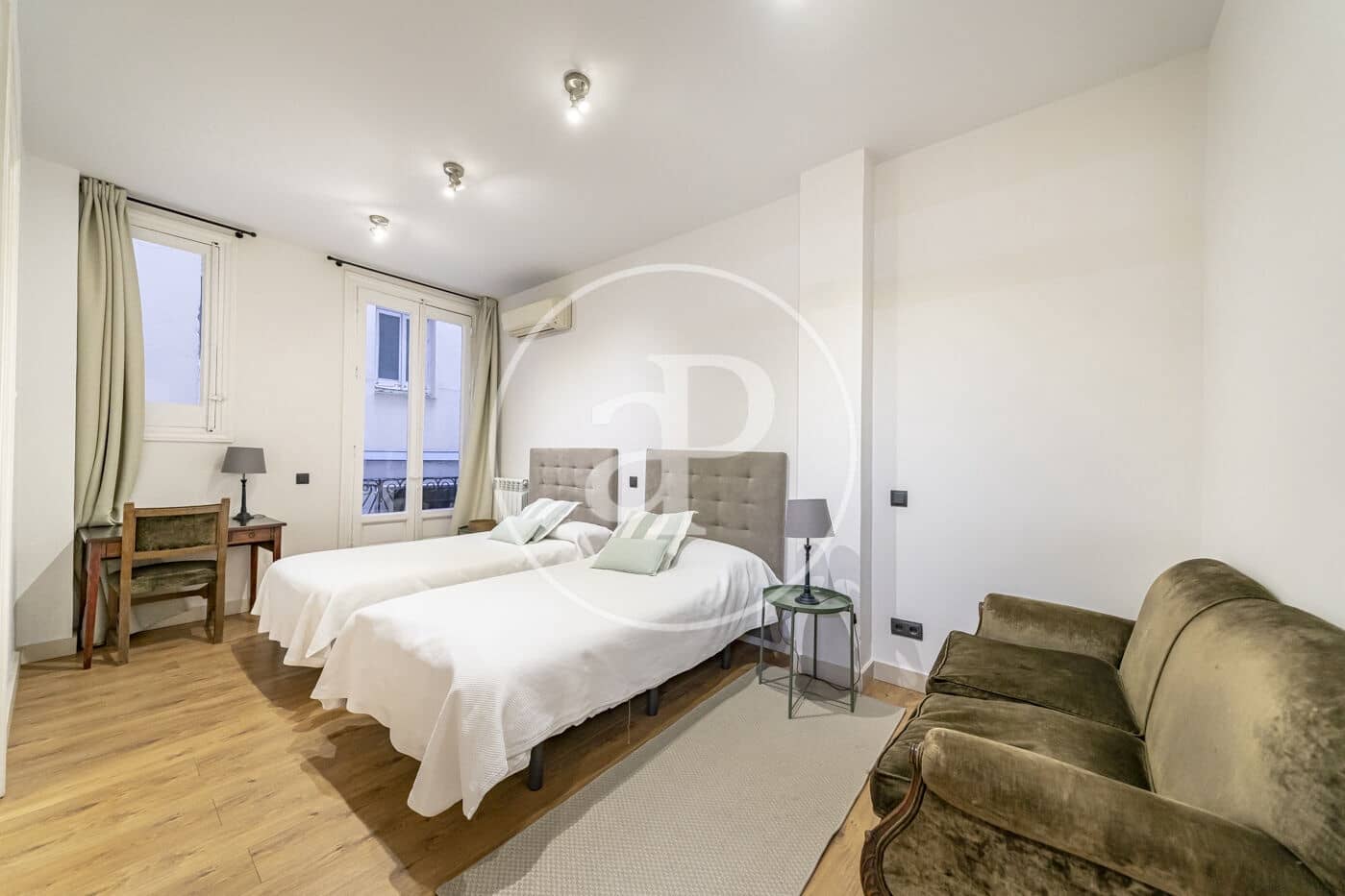 5 bedroom Apartment for rent in Madrid city - € 8,000 (Ref: 8907715)