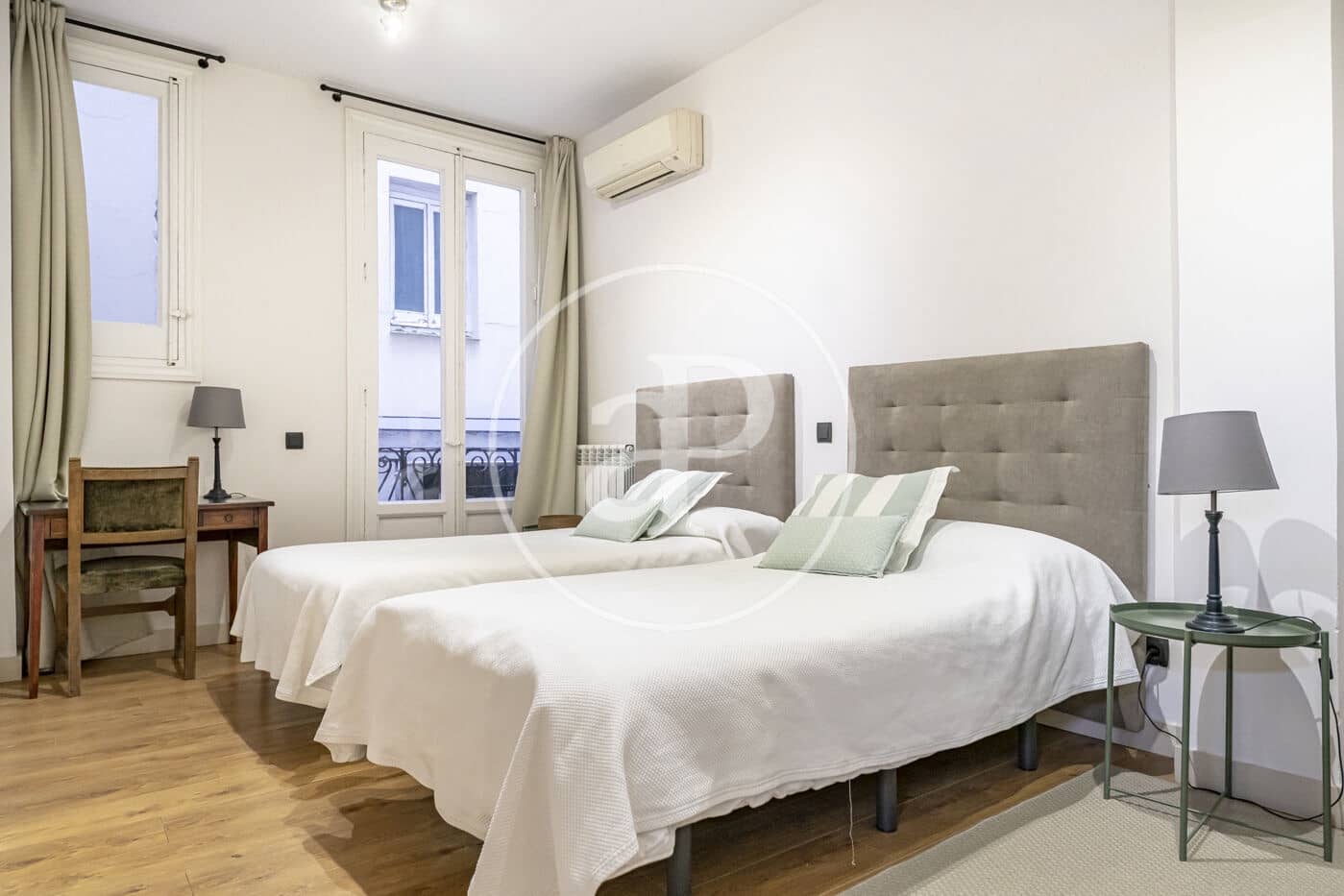 5 bedroom Apartment for rent in Madrid city - € 8,000 (Ref: 8907715)