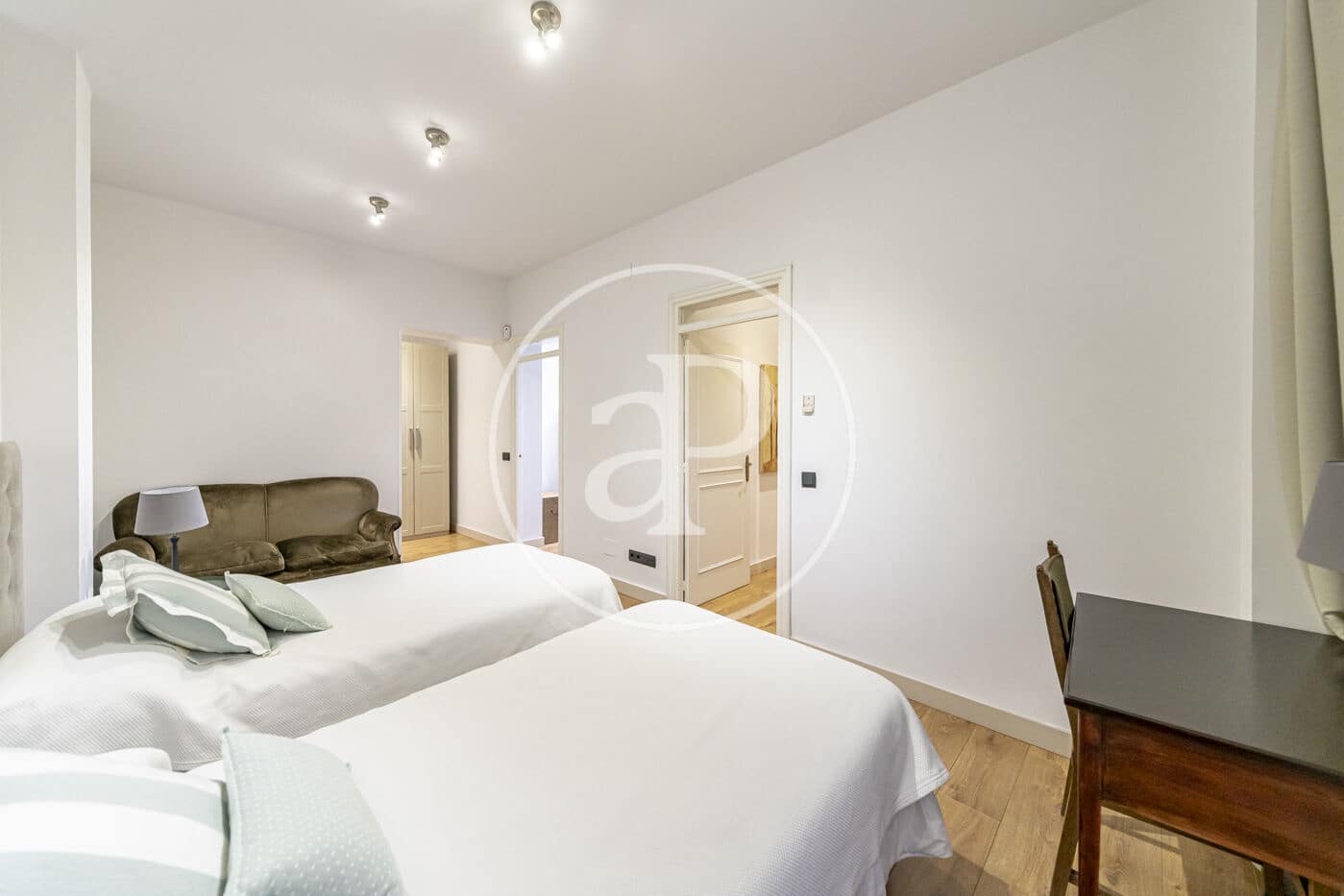 5 bedroom Apartment for rent in Madrid city - € 8,000 (Ref: 8907715)