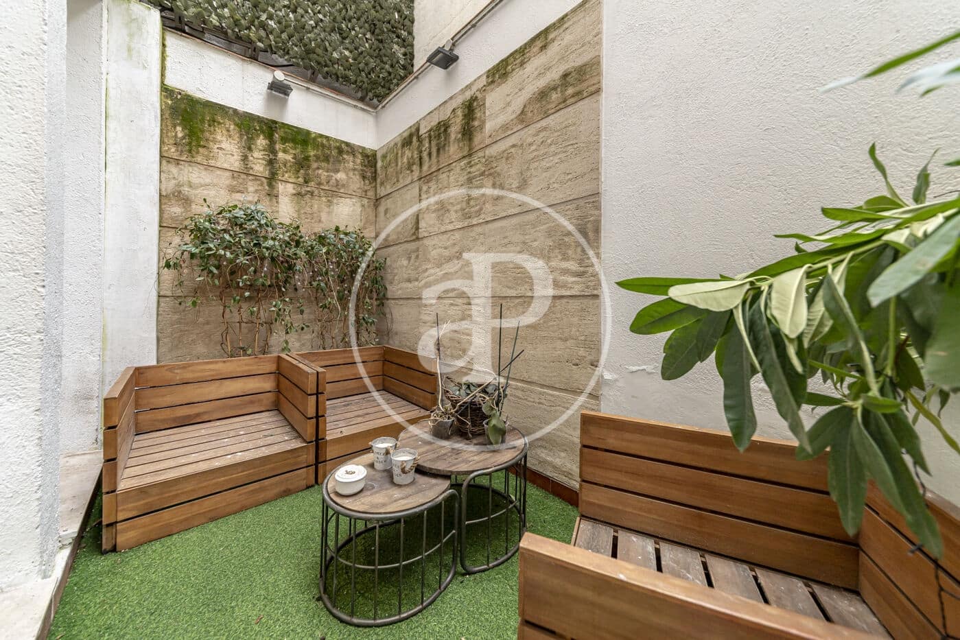 5 bedroom Apartment for rent in Madrid city - € 8,000 (Ref: 8907715)