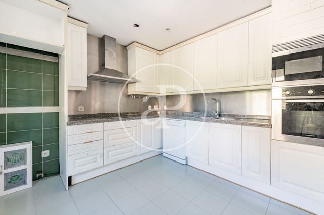 4 Zimmer Villa zu verkaufen in La Moraleja, Alcobendas mit Pool - 1.650.000 € (Ref: 8907719)