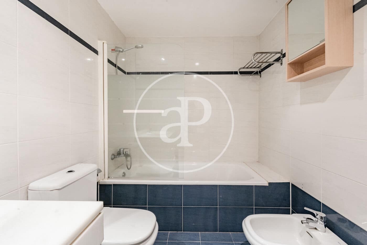 4 soveværelse Villa til salg i La Moraleja med swimmingpool - € 1.650.000 (Ref: 8907719)