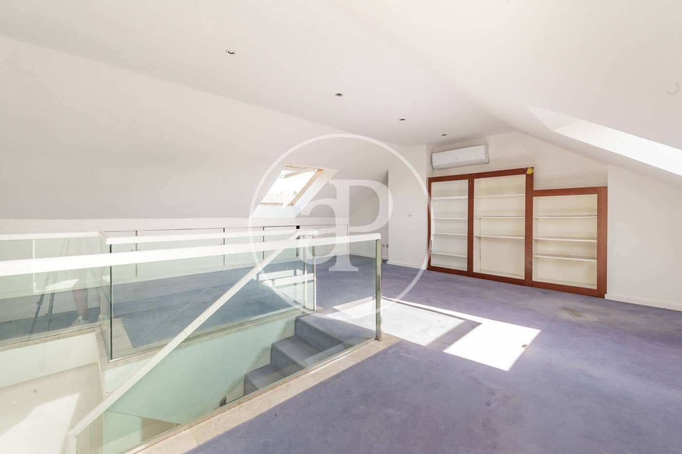 4 soveværelse Villa til salg i La Moraleja med swimmingpool - € 1.650.000 (Ref: 8907719)