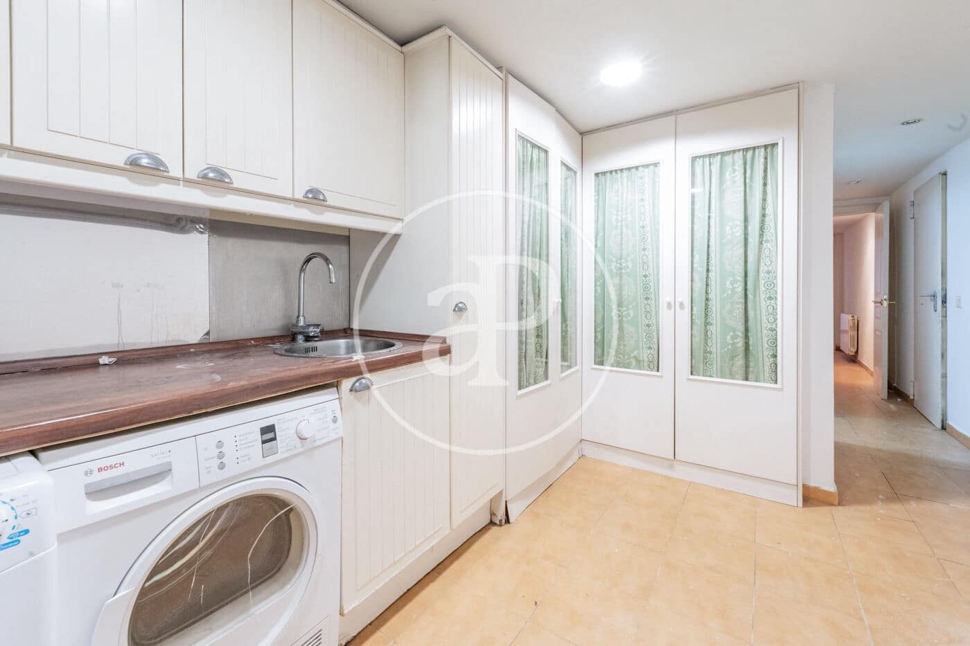 4 soveværelse Villa til salg i La Moraleja med swimmingpool - € 1.650.000 (Ref: 8907719)