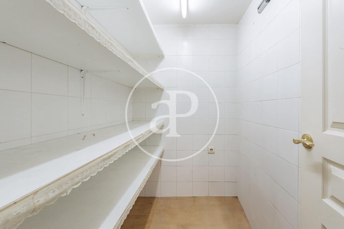 4 soveværelse Villa til salg i La Moraleja med swimmingpool - € 1.650.000 (Ref: 8907719)