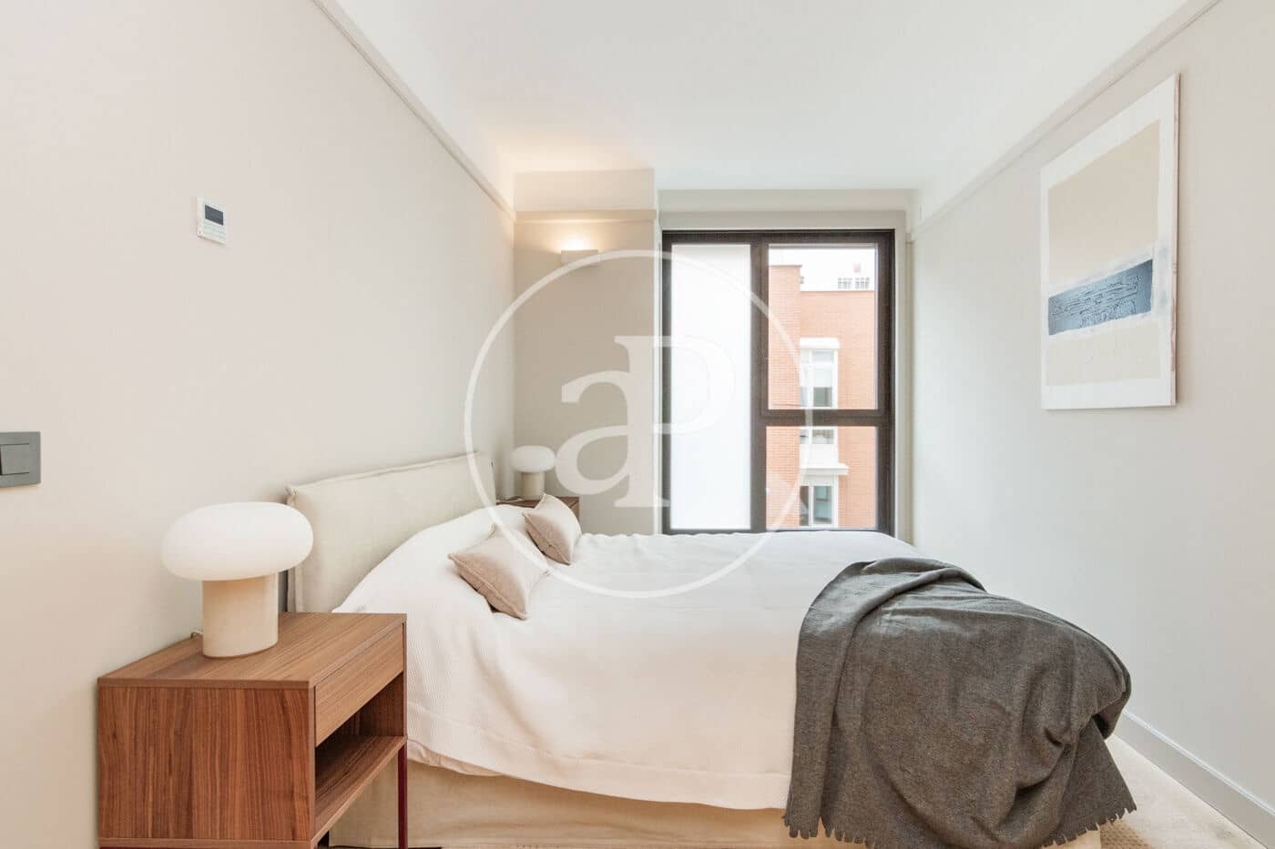 1 makuuhuone Huoneisto vuokrattavana paikassa Madrid kaupunki mukana uima-altaan - 2 850 € (Ref: 8913155)