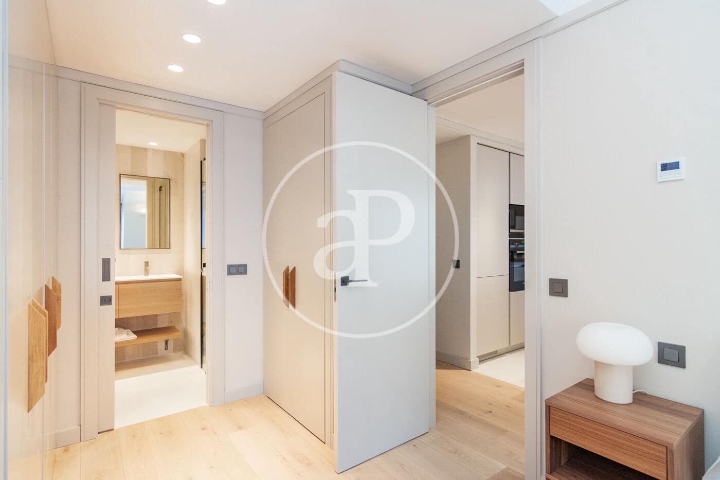 1 makuuhuone Huoneisto vuokrattavana paikassa Madrid kaupunki mukana uima-altaan - 2 850 € (Ref: 8913155)