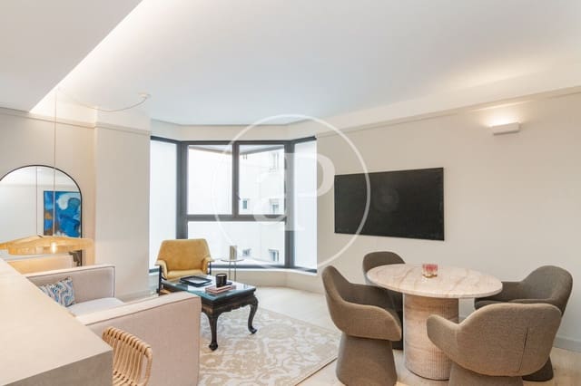 1 makuuhuone Huoneisto vuokrattavana paikassa Trafalgar, Madrid kaupunki mukana uima-altaan - 2 850 € (Ref: 8913155)