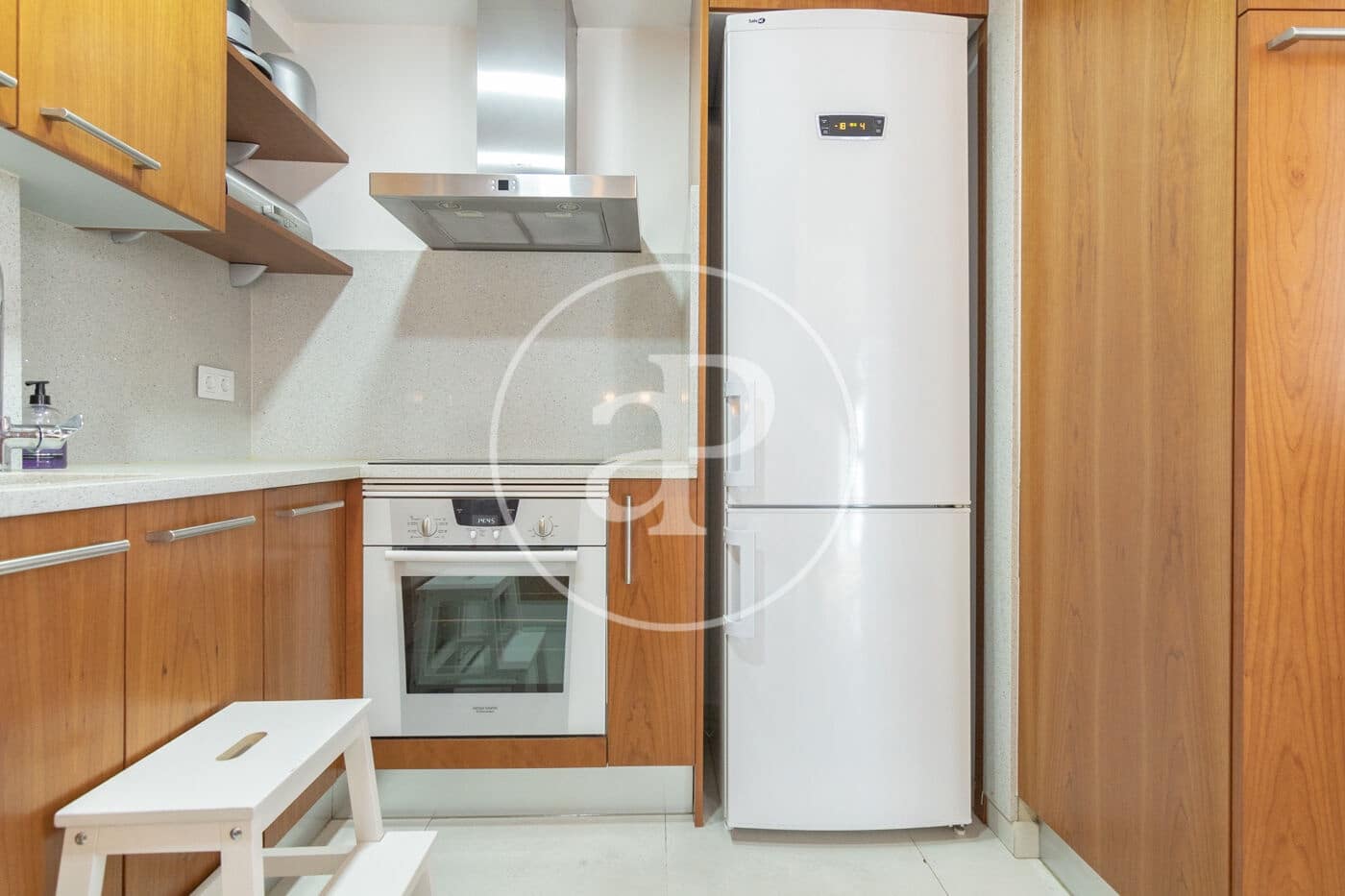 3 soverom Leilighet til leie i Madrid by med svømmebasseng garasje - € 2 900 (Ref: 8918193)