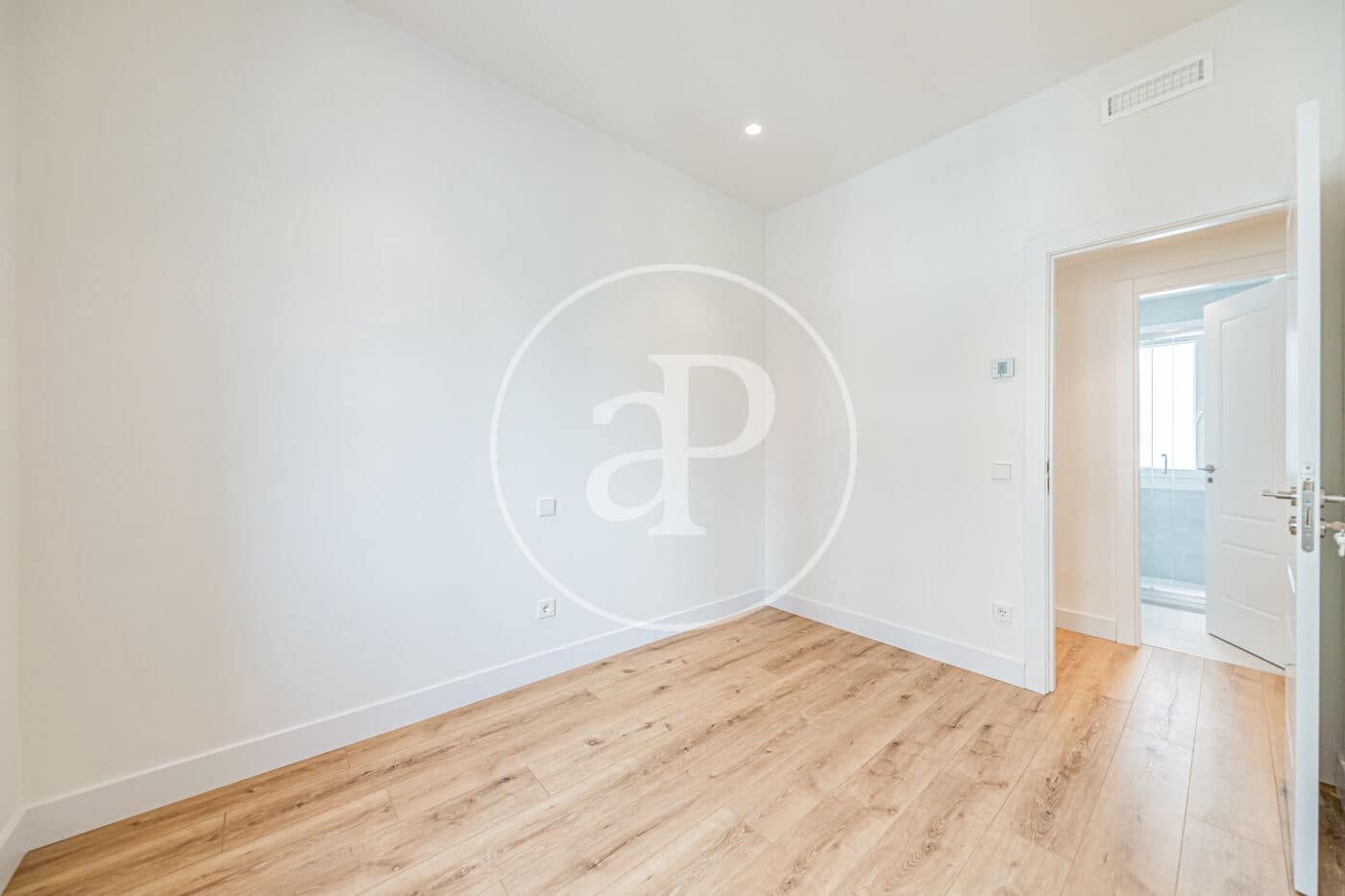 5 soveværelse Lejlighed til salg i Madrid by - € 1.350.000 (Ref: 8921762)