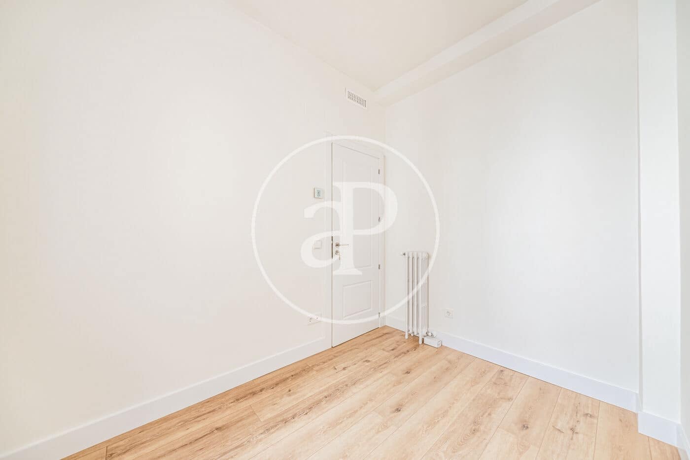 5 soveværelse Lejlighed til salg i Madrid by - € 1.350.000 (Ref: 8921762)