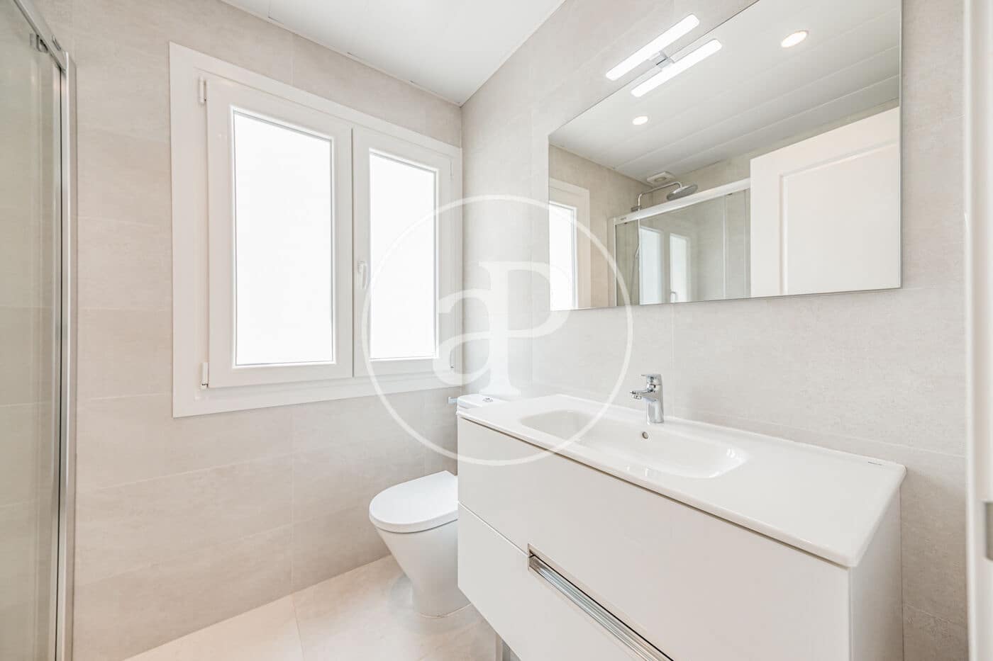 5 soveværelse Lejlighed til salg i Madrid by - € 1.350.000 (Ref: 8921762)