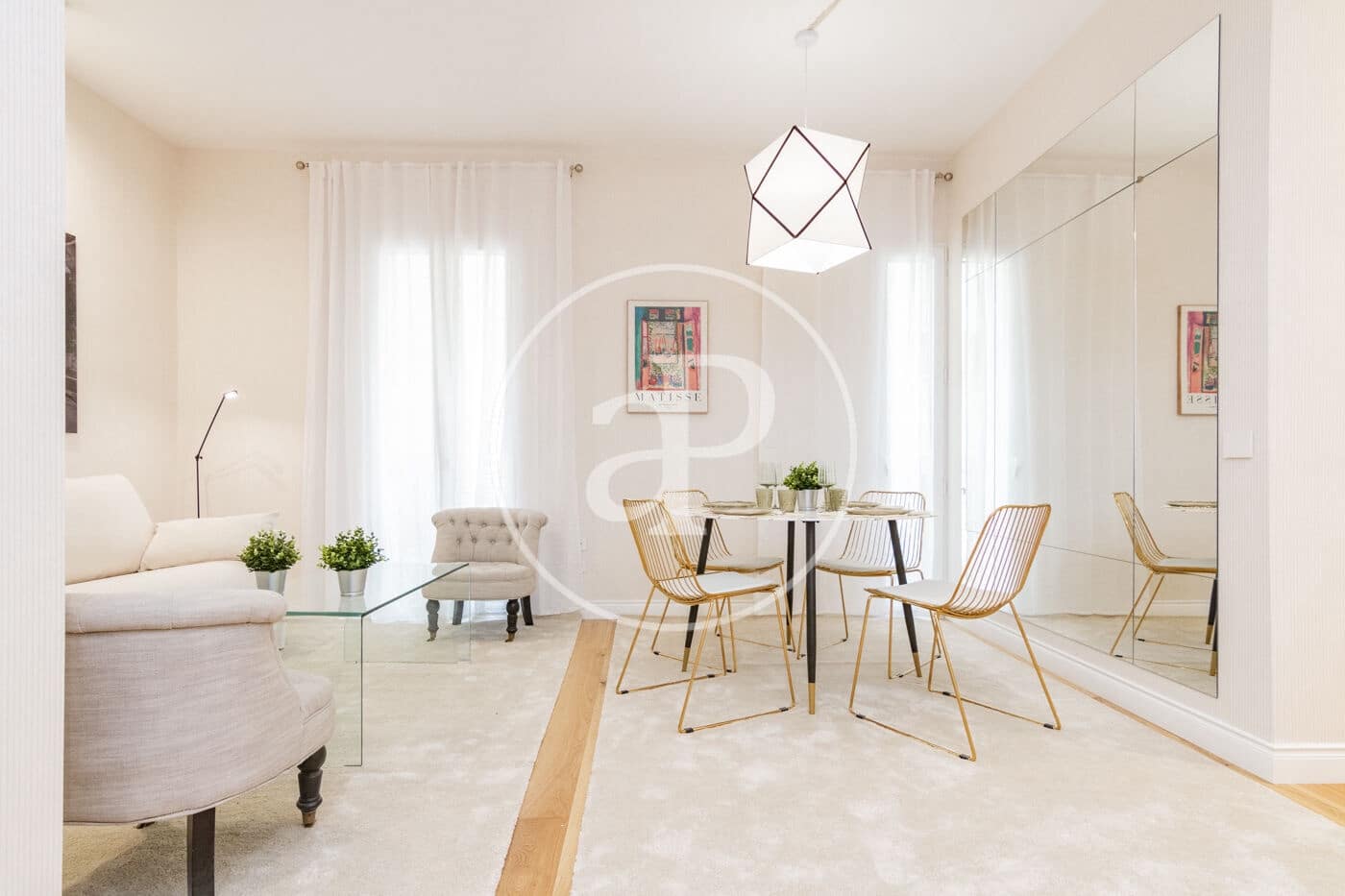 2 soveværelse Lejlighed til leje i Madrid by - € 2.800 (Ref: 8926797)