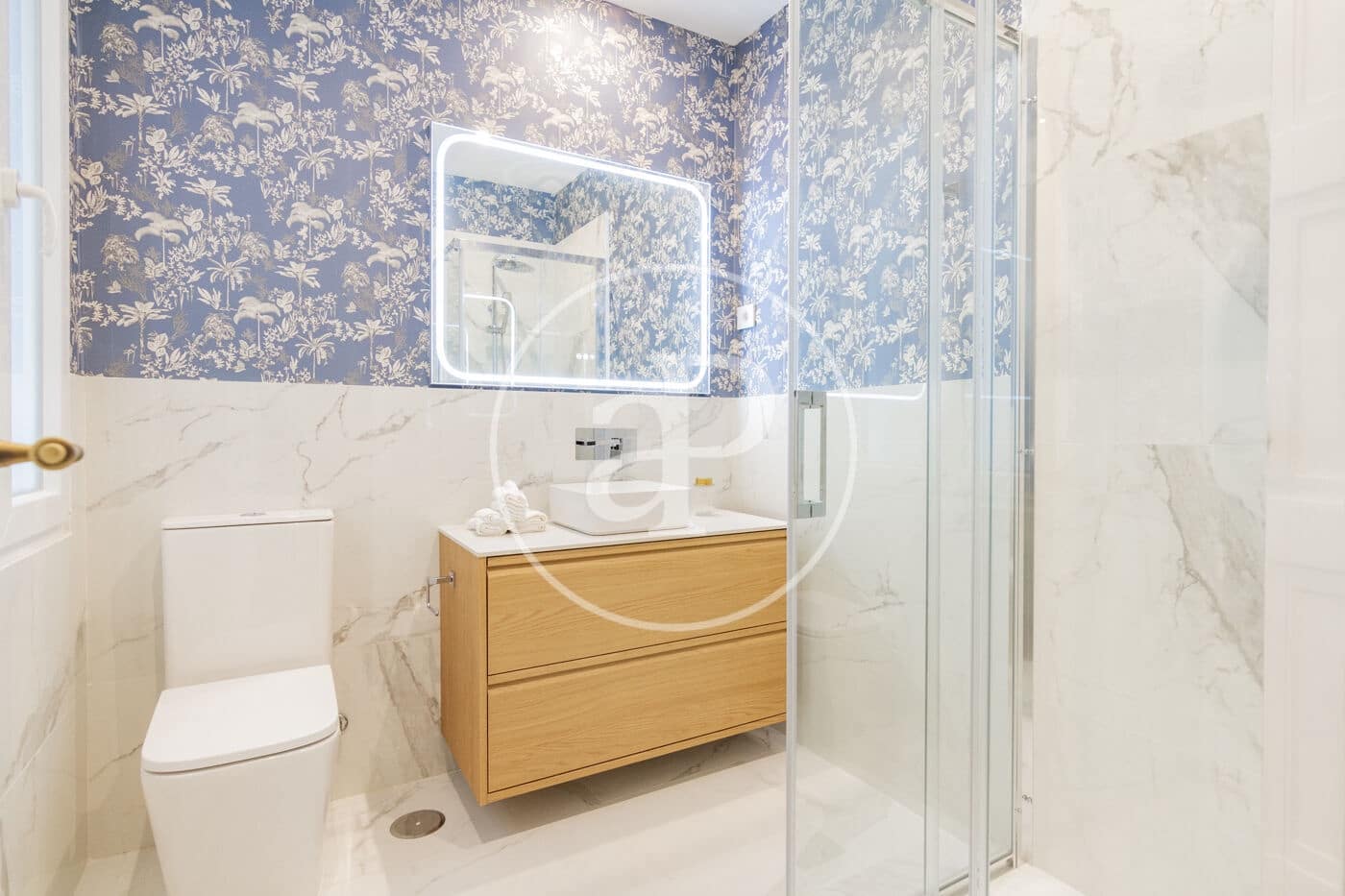 2 soveværelse Lejlighed til leje i Madrid by - € 2.800 (Ref: 8926797)
