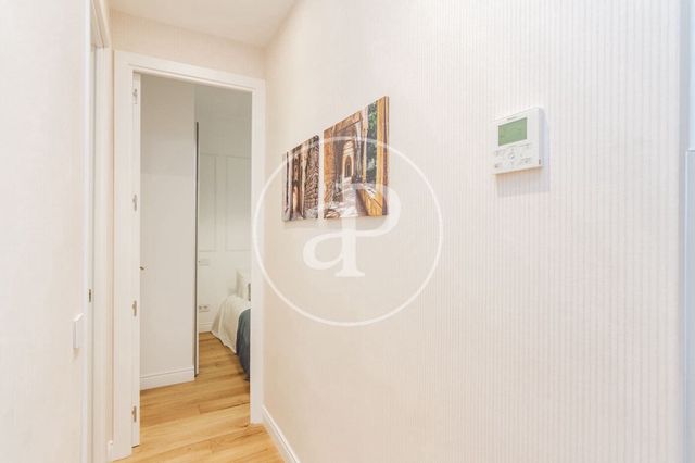 2 soveværelse Lejlighed til leje i Goya, Madrid by - € 2.800 (Ref: 8926797)