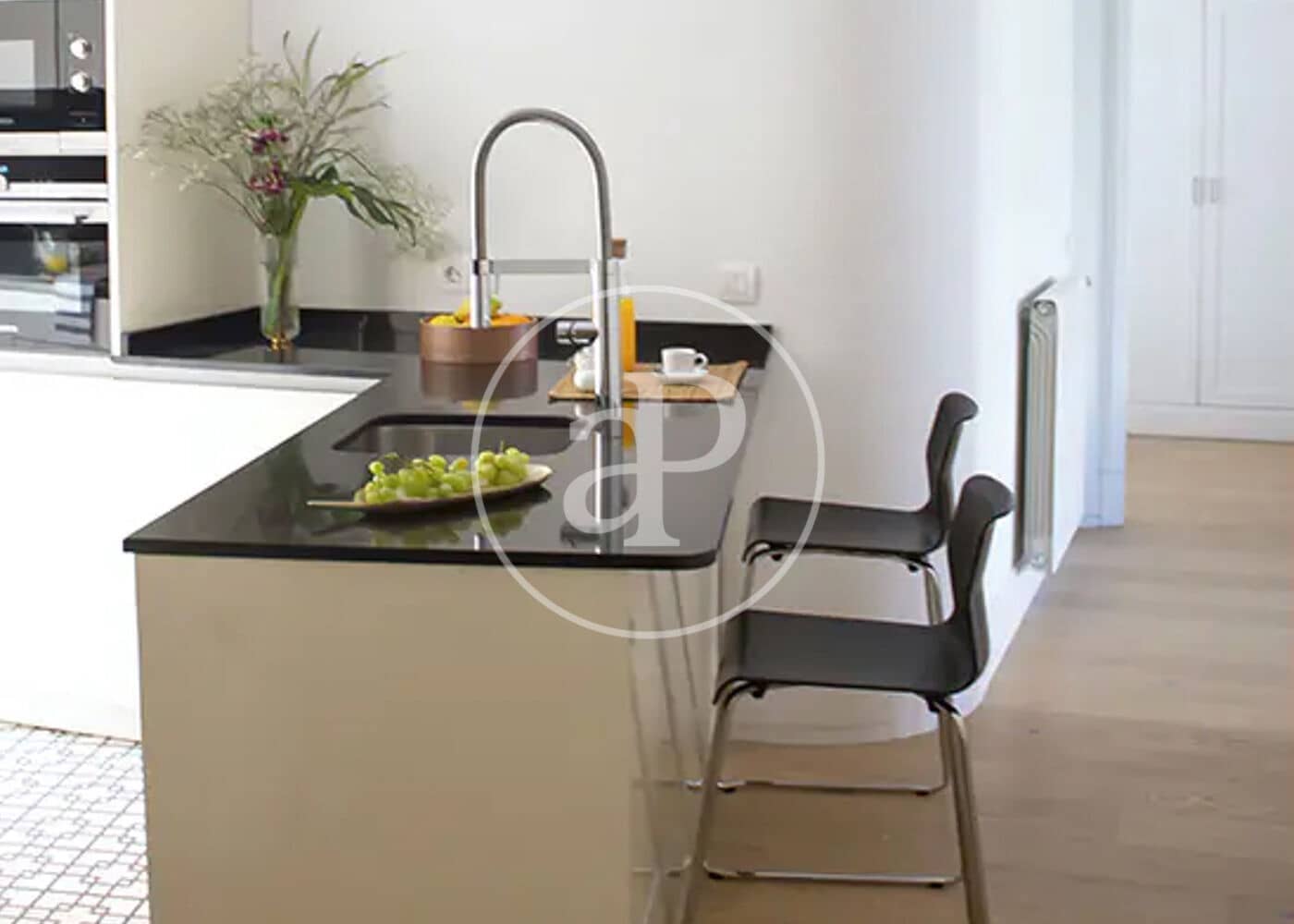 Appartement de 2 chambres à louer à Madrid ville - 4 675 € (Ref: 8926799)