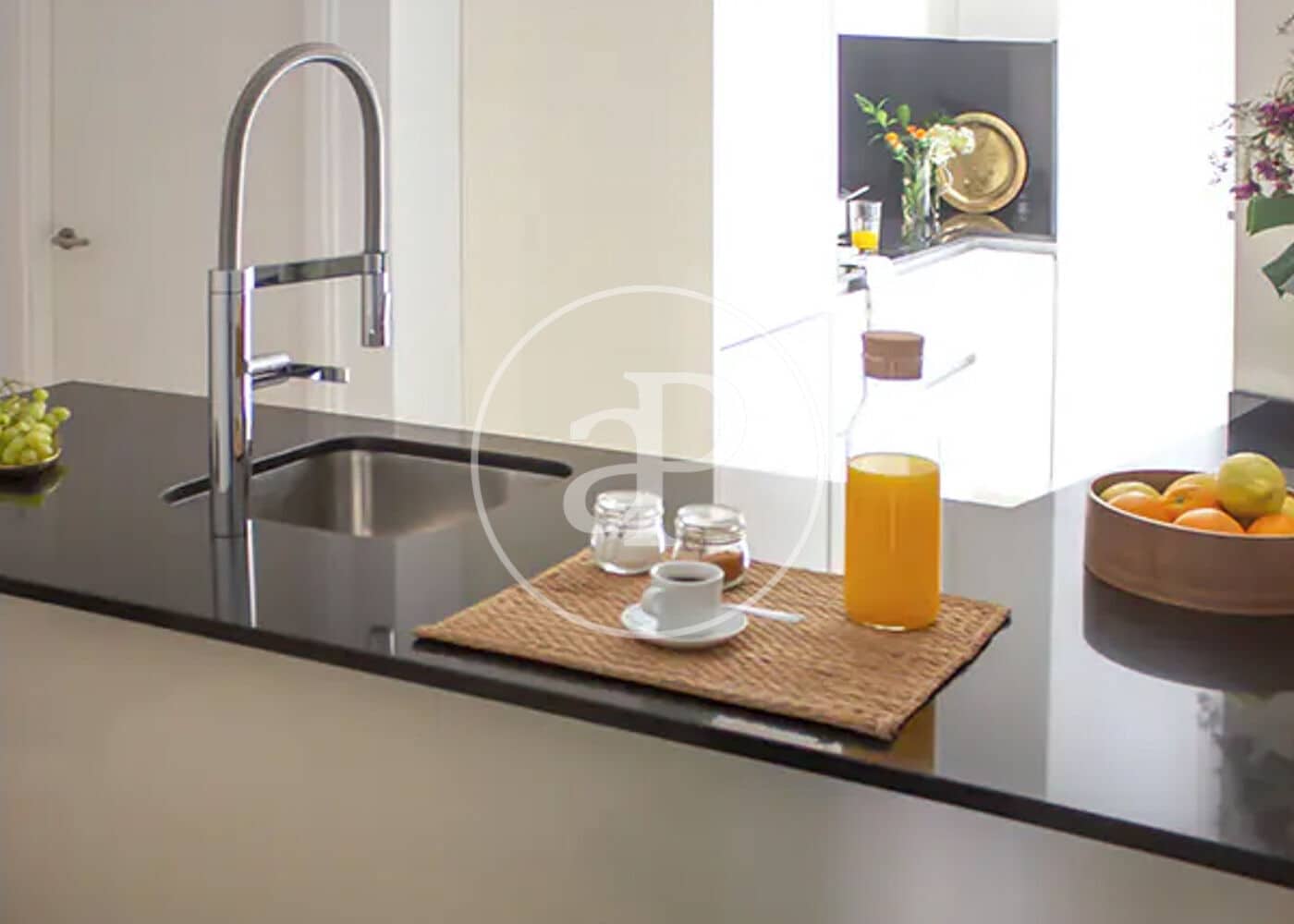 Appartement de 2 chambres à louer à Madrid ville - 4 675 € (Ref: 8926799)