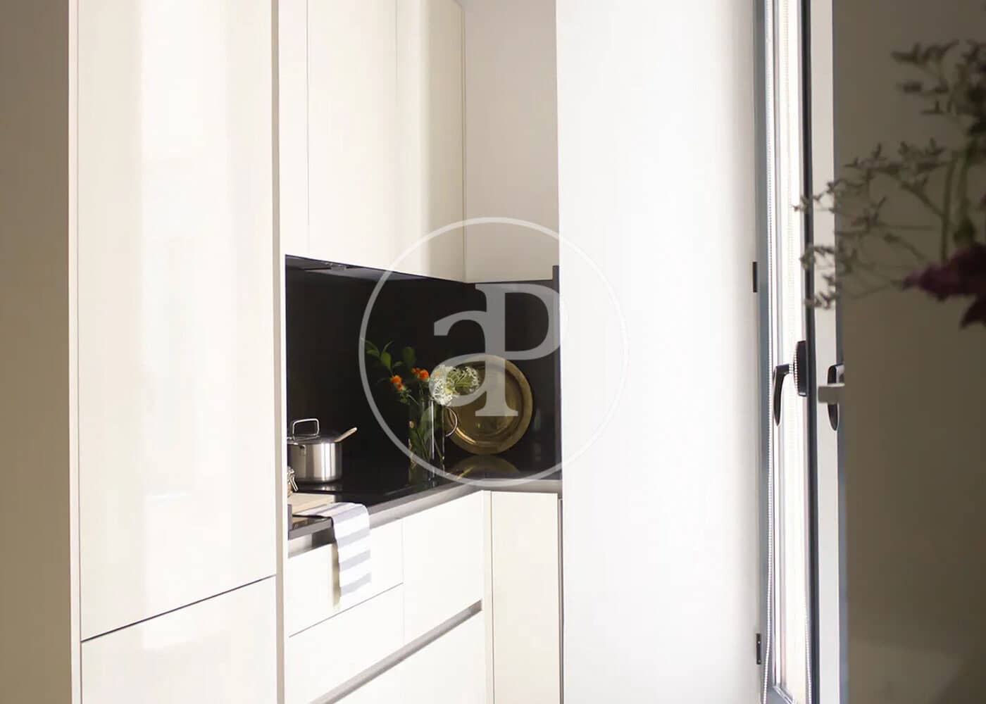 Appartement de 2 chambres à louer à Madrid ville - 4 675 € (Ref: 8926799)