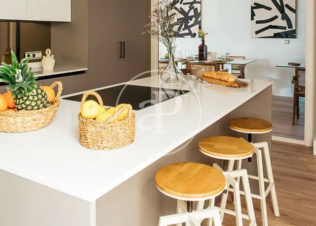 4 camera da letto Appartamento da affittare in Almagro, Madrid città - 8.140 € (Rif: 8926800)