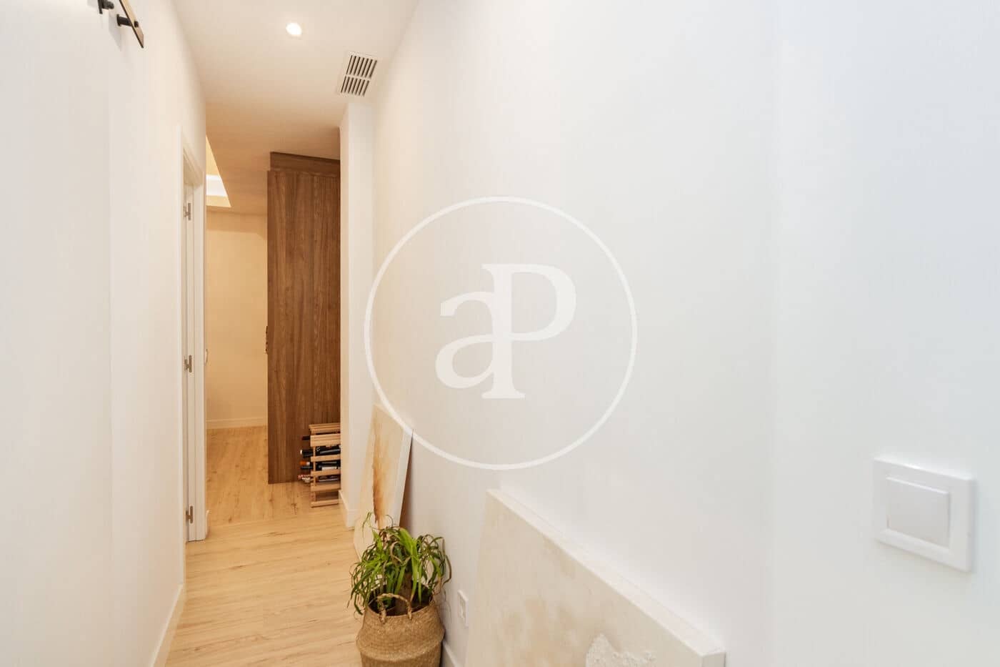 Appartement de 2 chambres à louer à Madrid ville - 2 600 € (Ref: 8926802)