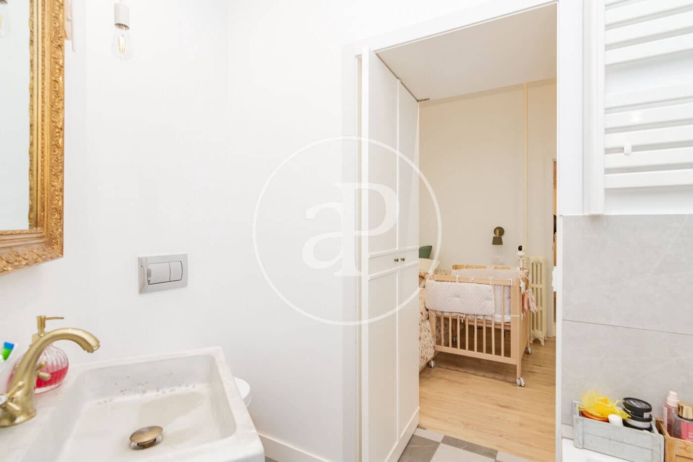 Appartement de 2 chambres à louer à Madrid ville - 2 600 € (Ref: 8926802)