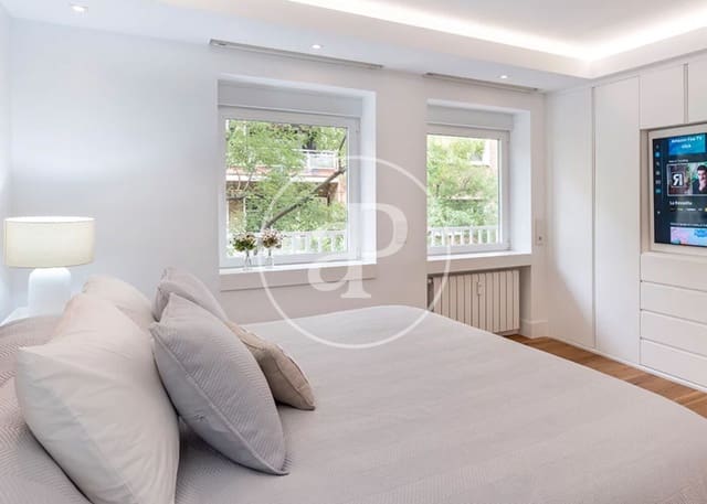 Appartement de 3 chambres à louer à Goya, Madrid ville - 9 450 € (Ref: 8926806)