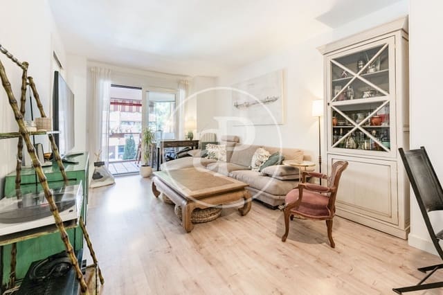 3 soveværelse Lejlighed til salg i Valverde, Madrid by med swimmingpool - € 995.000 (Ref: 8926810)