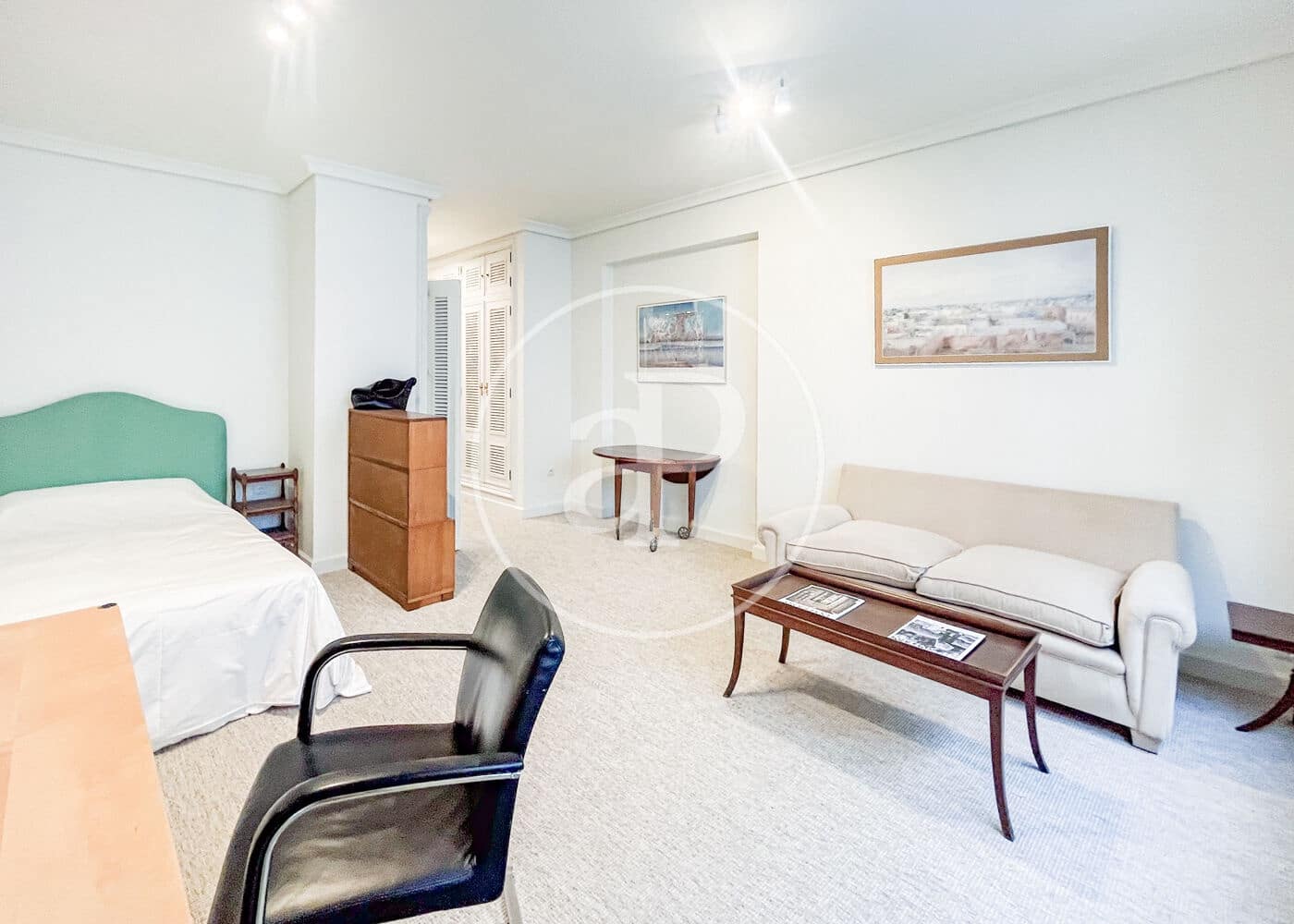 1 sypialnia Willa do wynajęcia w Miasto Madryt z garażem - 1 350 € (Ref: 8929135)