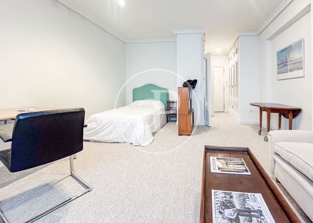 1 sypialnia Willa do wynajęcia w Castellana, Miasto Madryt z garażem - 1 350 € (Ref: 8929135)