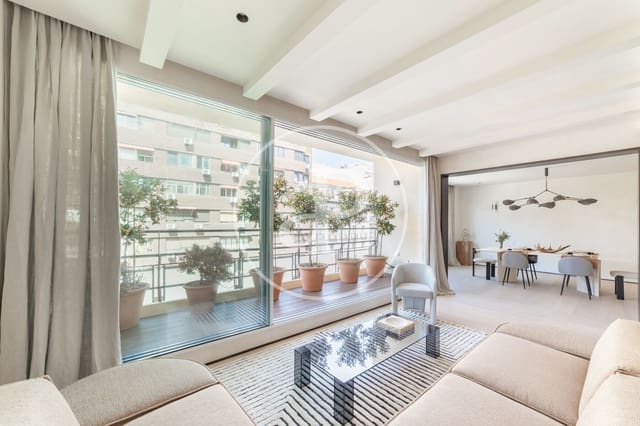 4 soveværelse Lejlighed til salg i Almagro, Madrid by - € 4.200.000 (Ref: 8929136)