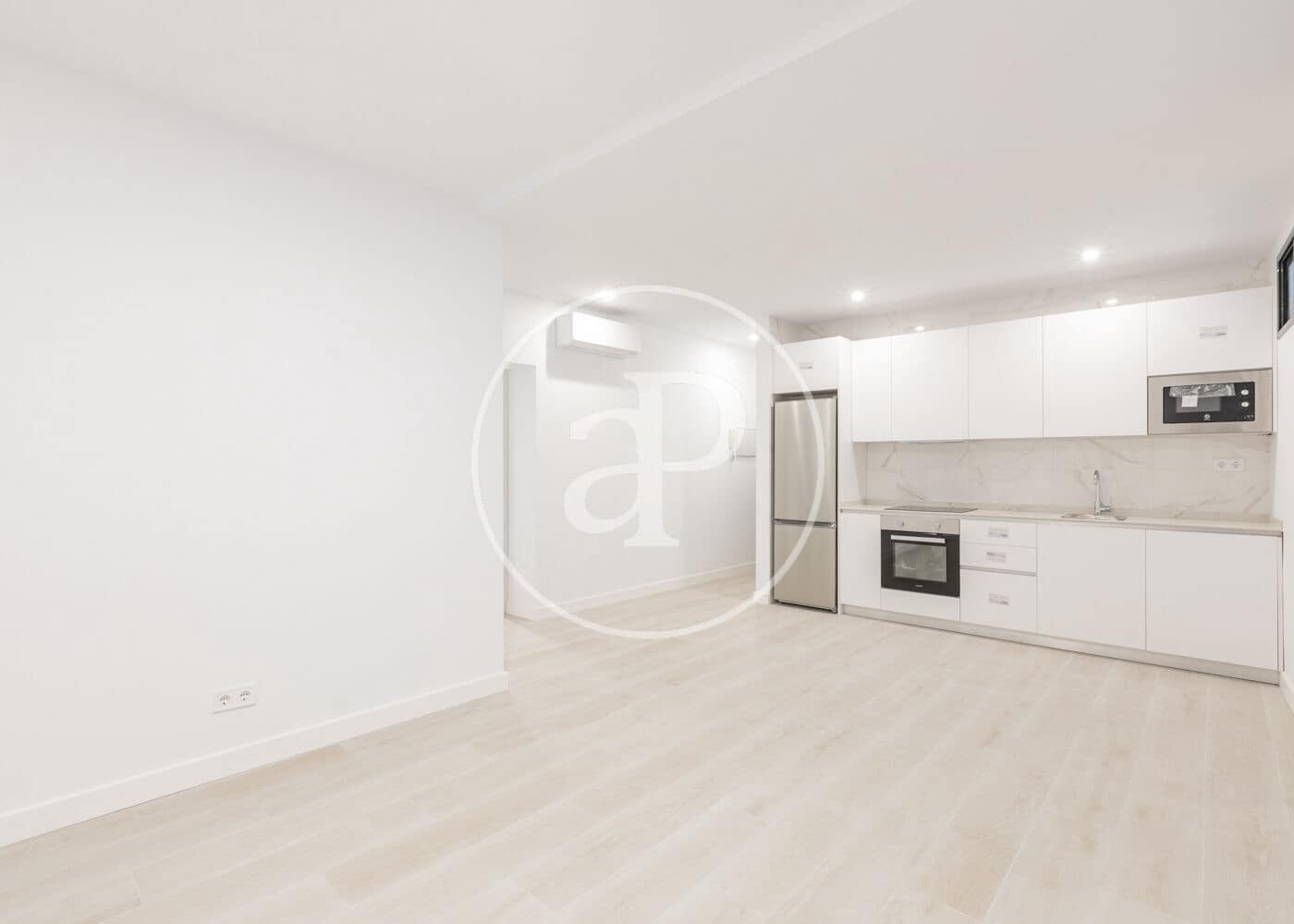 1 bedroom Apartment for sale in Madrid city - € 389,000 (Ref: 8929138)
