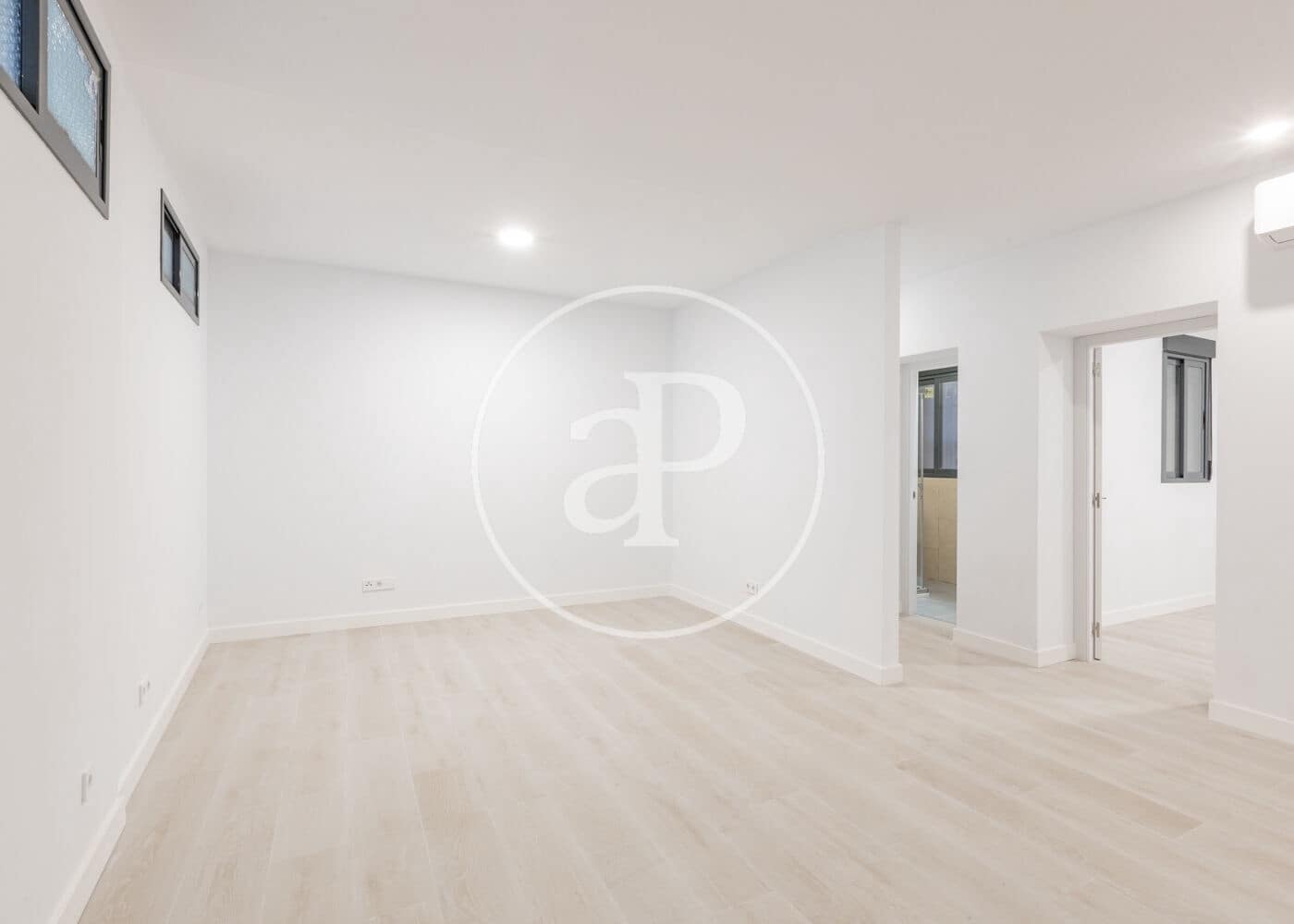 1 bedroom Apartment for sale in Madrid city - € 389,000 (Ref: 8929138)