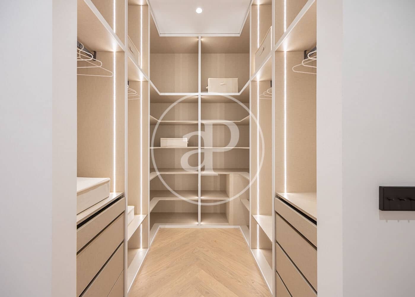 3 soverom Leilighet til salgs i Madrid by - € 8 750 000 (Ref: 8929140)