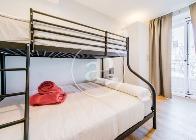 3 bedroom Apartment for sale in Delicias, Madrid city - € 800,000 (Ref: 8932464)