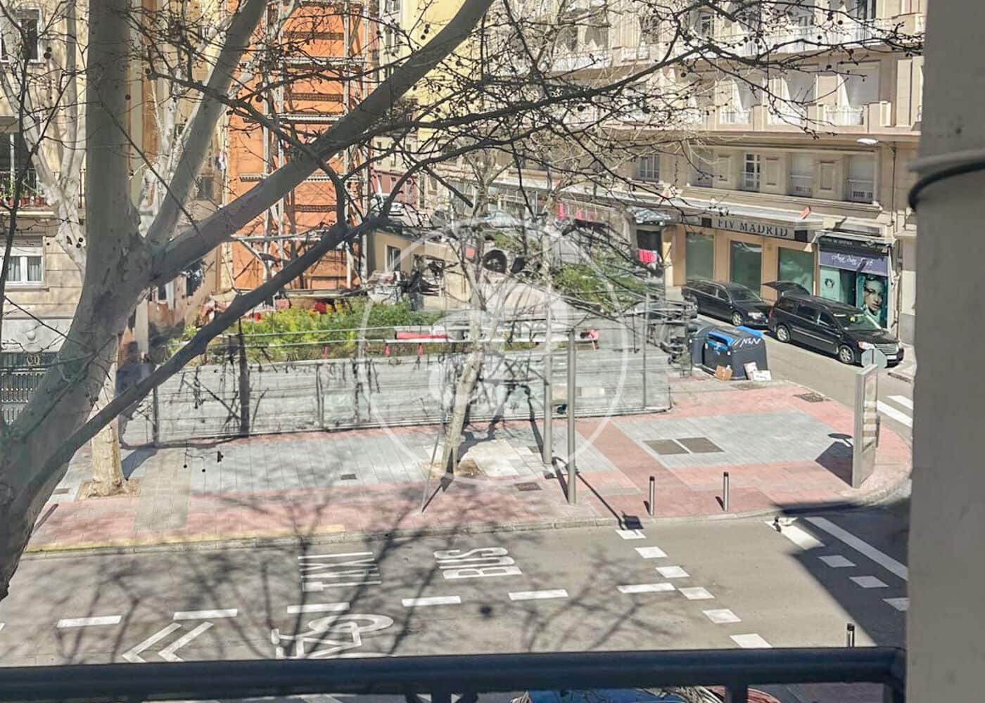 2 soveværelse Lejlighed til salg i Madrid by - € 1.116.000 (Ref: 8935490)