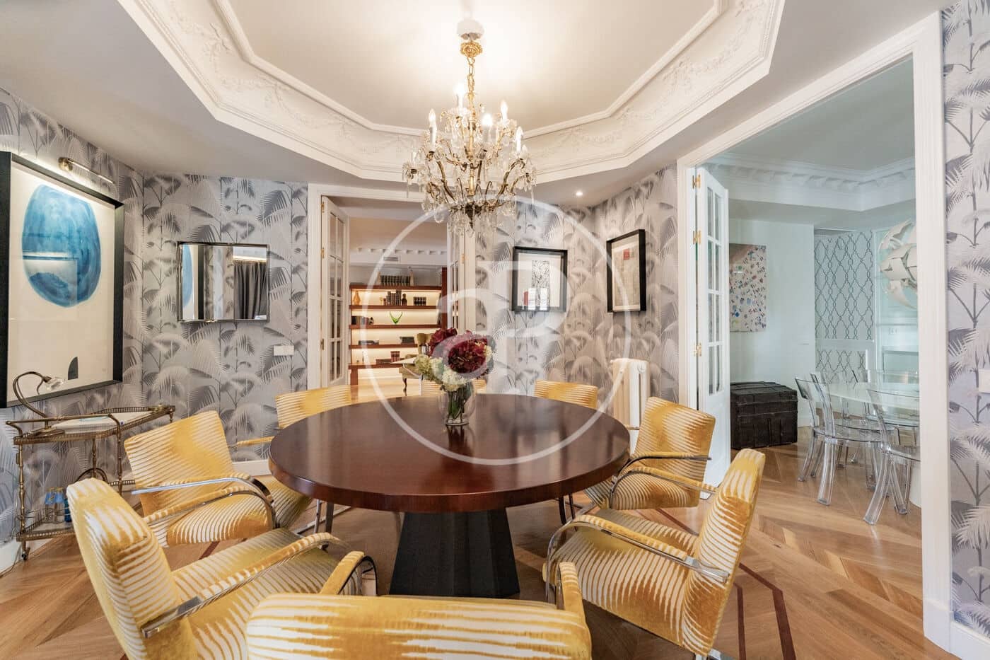 6 bedroom Apartment for rent in Madrid city with garage - € 15,000 (Ref: 8968850)