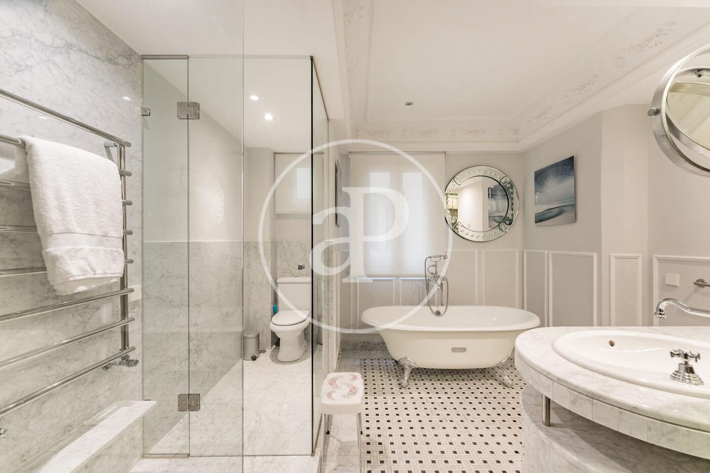 6 bedroom Apartment for rent in Madrid city with garage - € 15,000 (Ref: 8968850)