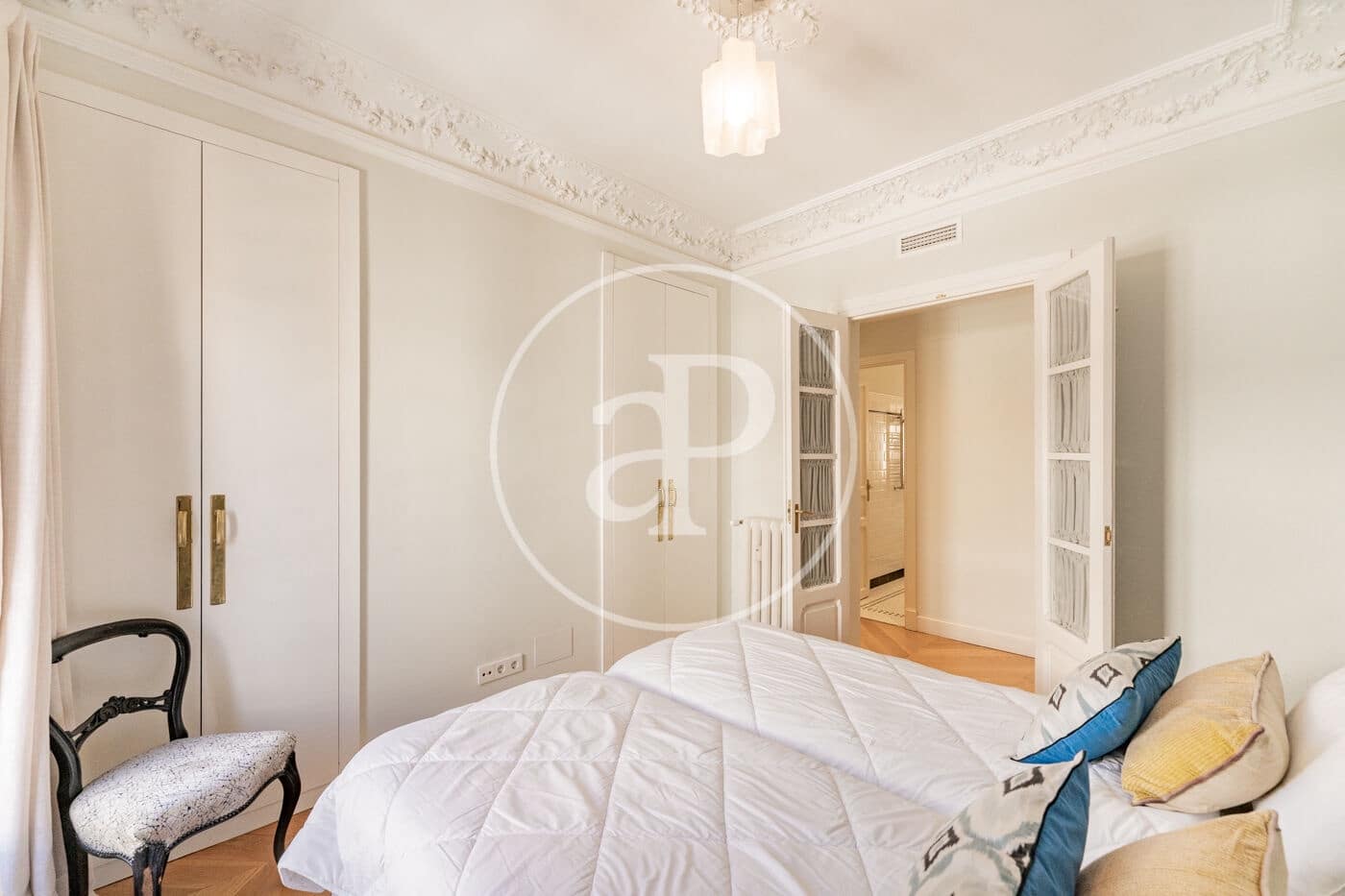 6 bedroom Apartment for rent in Madrid city with garage - € 15,000 (Ref: 8968850)