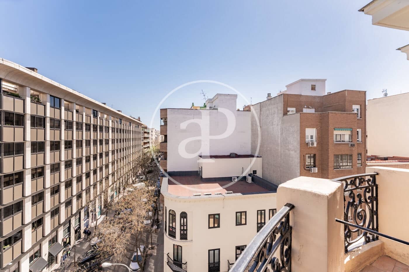 6 bedroom Apartment for rent in Madrid city with garage - € 15,000 (Ref: 8968850)