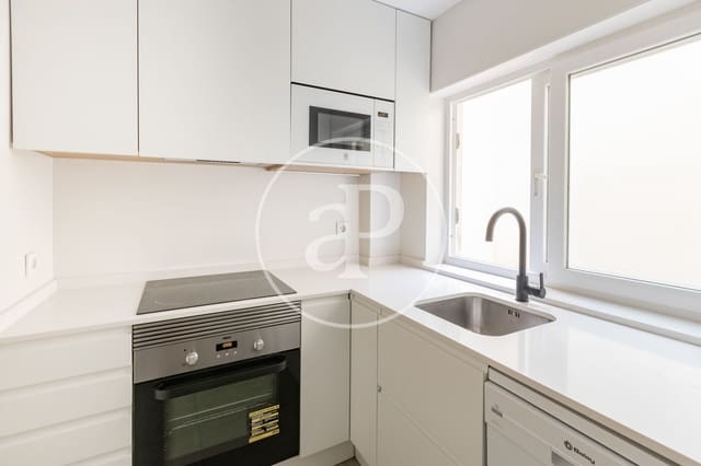 1 soveværelse Lejlighed til salg i Recoletos, Madrid by - € 1.125.000 (Ref: 8968852)