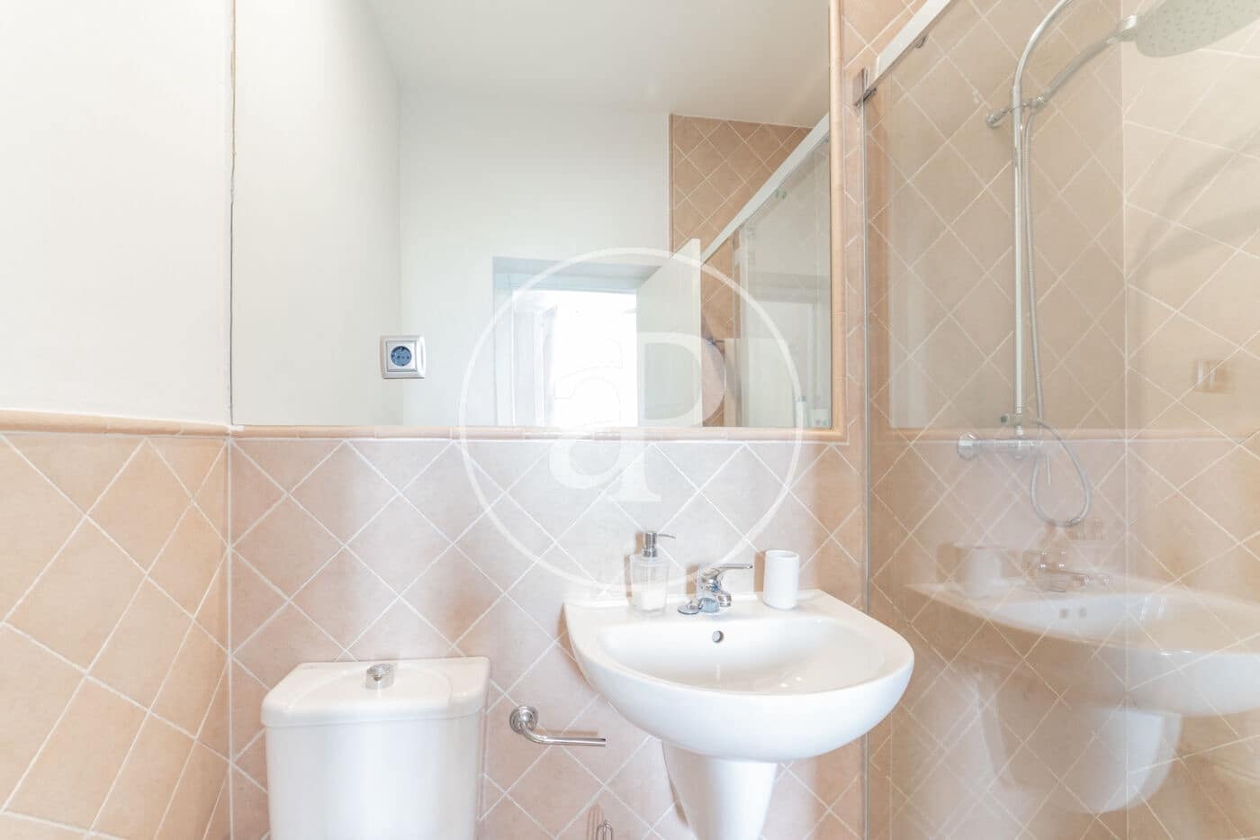 5 makuuhuone Huoneisto vuokrattavana paikassa Madrid kaupunki - 4 700 € (Ref: 8968854)