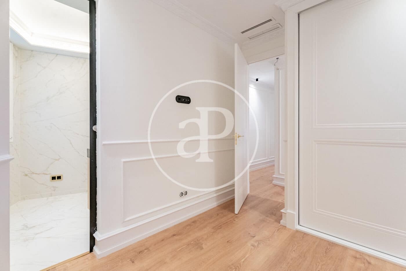 3 makuuhuone Huoneisto myytävänä paikassa Madrid kaupunki - 1 599 000 € (Ref: 8968880)