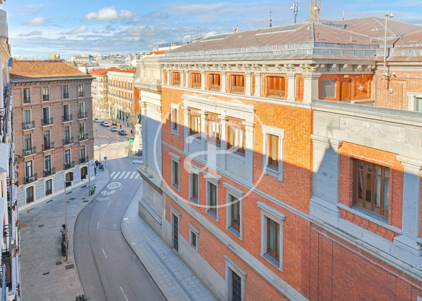2 bedroom Apartment for rent in Madrid city - € 4,200 (Ref: 8968904)