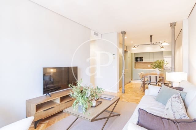 2 soveværelse Lejlighed til leje i Jerónimos, Madrid by - € 3.500 (Ref: 8968904)